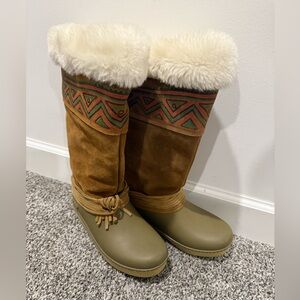 Vintage Baffin leather, rubber, and shearling winter boots, women's size 7